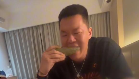 今日吃瓜视频在线,揭秘娱乐圈幕后故事，带你领略明星真实生活