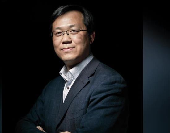 吃瓜爆料出轨c姓男星,C姓男星出轨风波，吃瓜群众热议