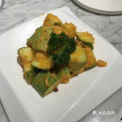 黑瓜吃料入口,美味入口的味蕾盛宴