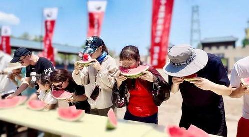 大型爆料现场欢迎吃瓜,全民吃瓜，揭秘娱乐圈风云