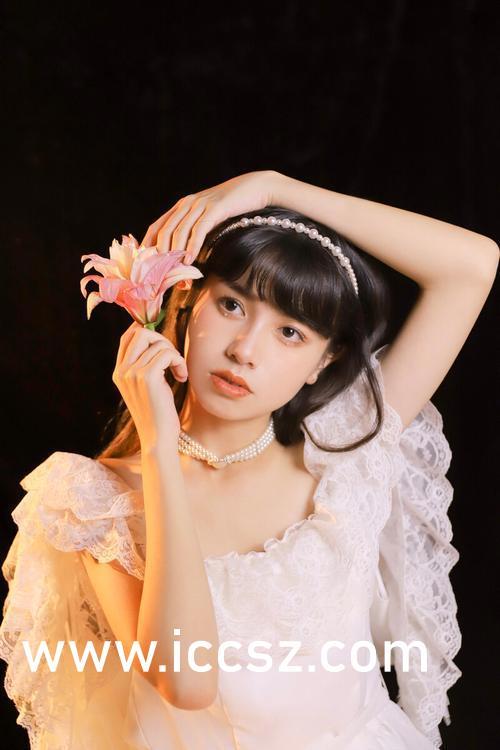 17c吃瓜爆料免费吃,免费吃瓜盛宴，揭秘幕后真相！