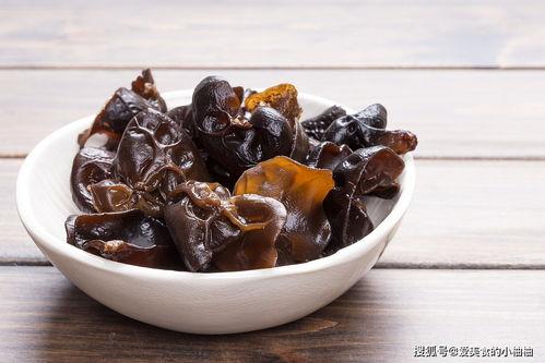 海角吃瓜黑料在哪里买到的,海角吃瓜黑料，独家来源大揭秘！