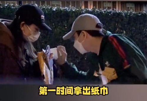 吃瓜黑料红领巾,红领巾背后的故事